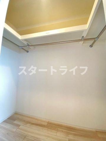 大阪市東淀川区西淡路１丁目の賃貸マンションの収納
