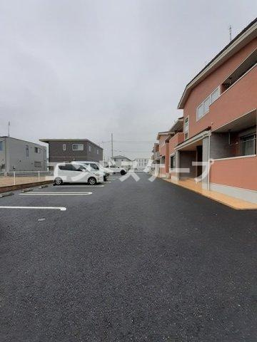 フィオーレ　プリート　Ⅰの駐車場|高崎、前橋のお部屋探しはエンドスケープまで！お客様の理想お聞かせ下さい♪