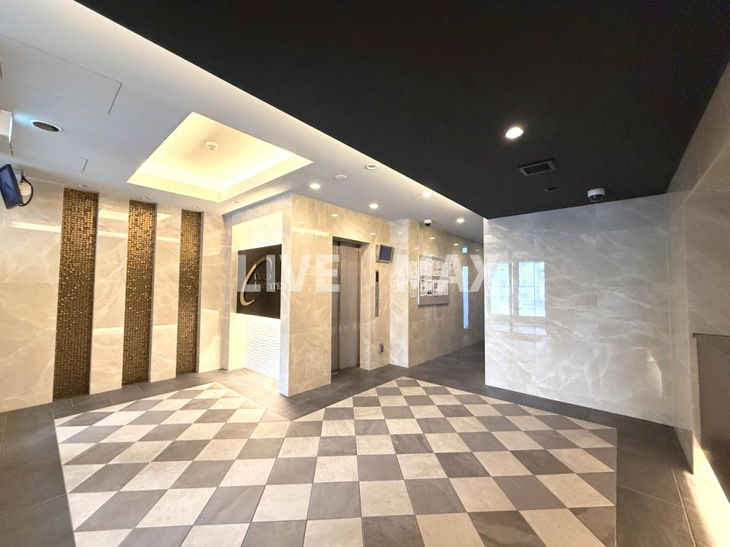【エントランス】ファステート北大阪ラッセル 