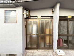 花屋敷荘園テラスハウス１号のエントランス