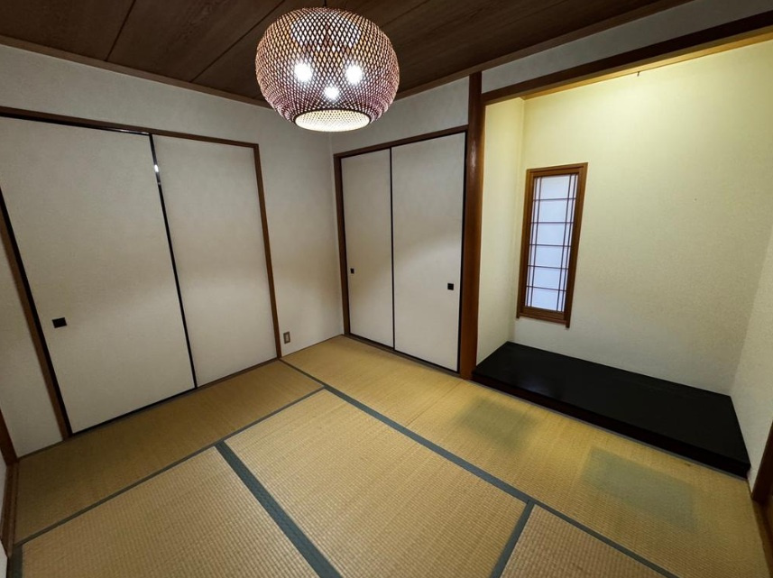寺谷町の和室
