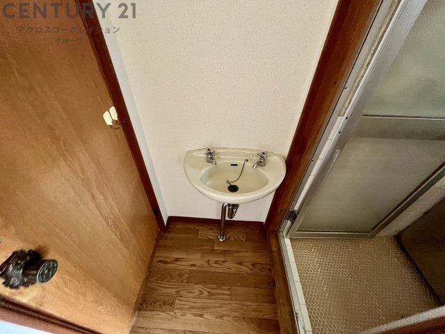 独立洗面化粧台付きでおすすめです！