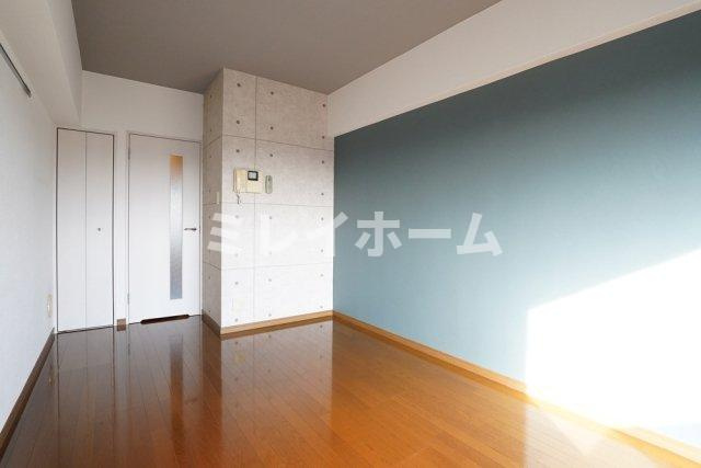 プロフ上池台の居間・リビング|同建物内、別のお部屋の参考写真になります。