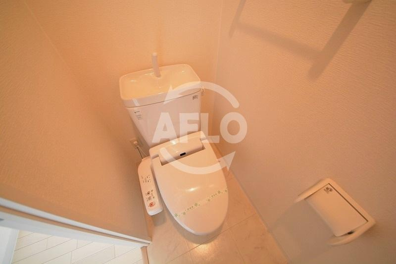 コスモリード谷町六丁目のトイレ|ドゥーエ谷町　ウォシュレット付き