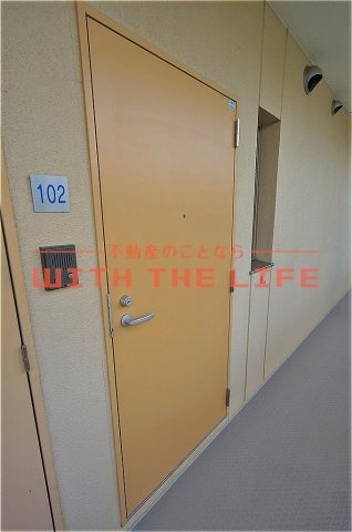 カシスコート大鳥居【キャッシュバック対象物件】の玄関|落ち着いた玄関です