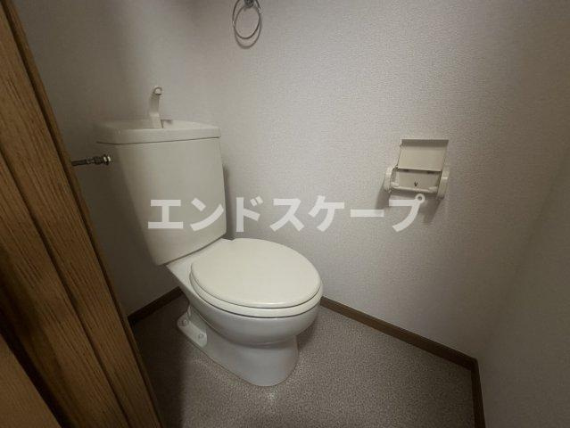 ヴィラ・シャルダンのトイレ|高崎、前橋のお部屋探しはエンドスケープまで！お客様の理想お聞かせ下さい♪