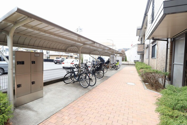 【ロビー】 | コート オンジェーム