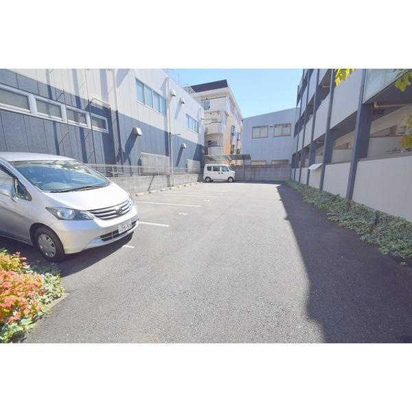 ウエストサイドリバーⅠの駐車場