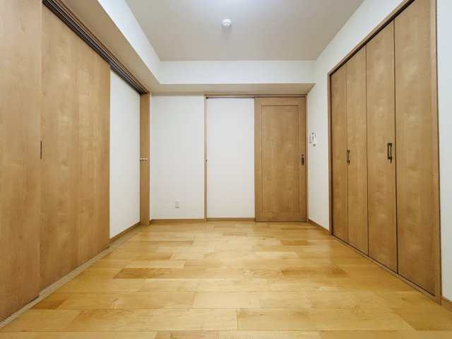 ハレマハナの洋室