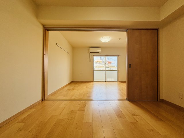 ハレマハナの洋室