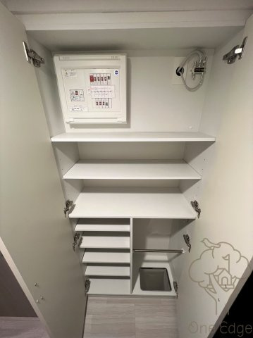バウスフラッツ新大阪の玄関
