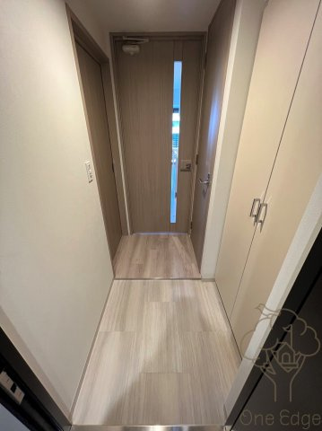 バウスフラッツ新大阪の玄関