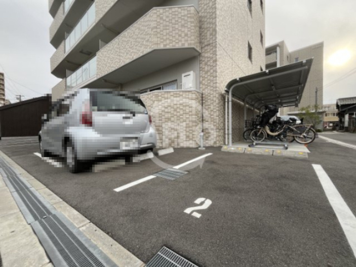 ホープ 　ファミリアの駐車場|駐車場