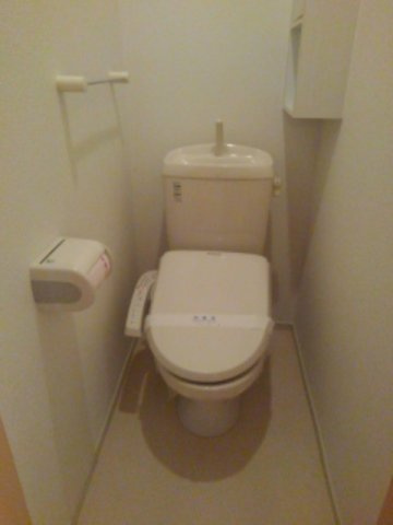 【トイレ】 | コンフォルト | コンパクトで使いやすいトイレです