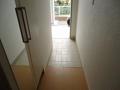 【玄関】 | コンフォルト | 明るい玄関です