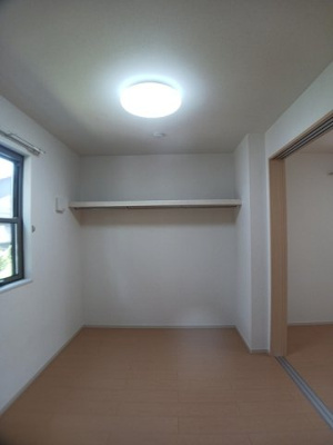 【収納】 | プライムコート　川西 | 大きなものも収納できそうです