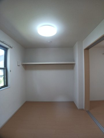 【収納】 | プライムコート　川西 | 大きなものも収納できそうです