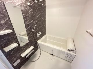 【浴室】 | 新潟市北区松浜東町　アパート新築工事 | バス（イメージ）