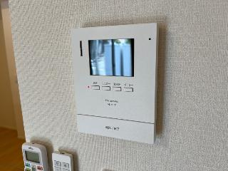 【内装】 | 新潟市北区松浜東町　アパート新築工事 | カメラ付インターホン（イメージ）