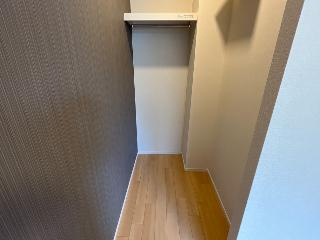 【収納】 | 新潟市北区松浜東町　アパート新築工事 | ウォークインクローゼット（イメージ）