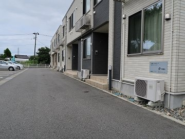 【エントランス】 | メランジェＡ | 清潔なエントランスです