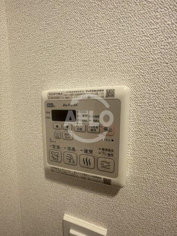 プレサンスOSAKA三国ネオスの洗面所|プレサンスOSAKA三国ネオス　浴室乾燥機