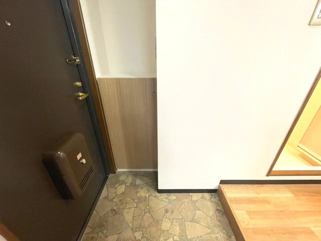 メゾン山本の玄関