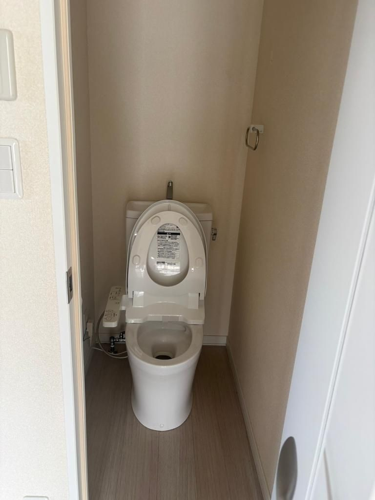 豊島区池袋４丁目の店舗一部のトイレ
