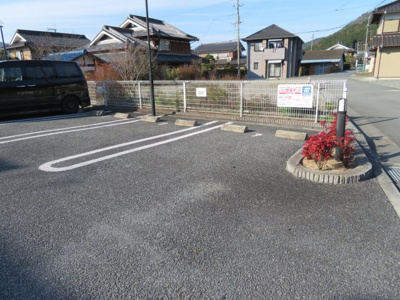 【駐車場】 | ファミールメゾン