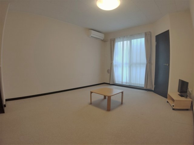 【寝室】 | レオネクストシルビアン | 落ち着いて過ごせるお部屋なので、寝室にいかがでしょうか
