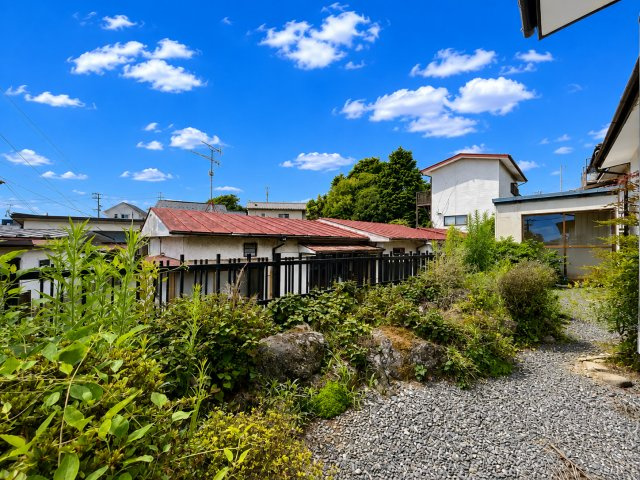 塩竈市玉川3丁目の庭