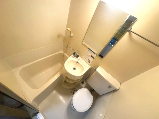 ハイツ丸利の浴室