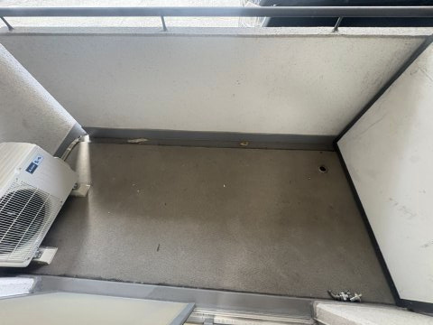 ハイツ丸利のバルコニー