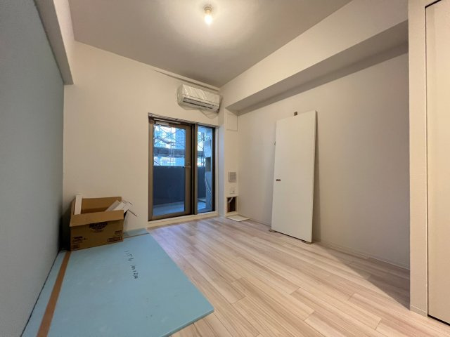 セレニテ本町東リアンの居間・リビング