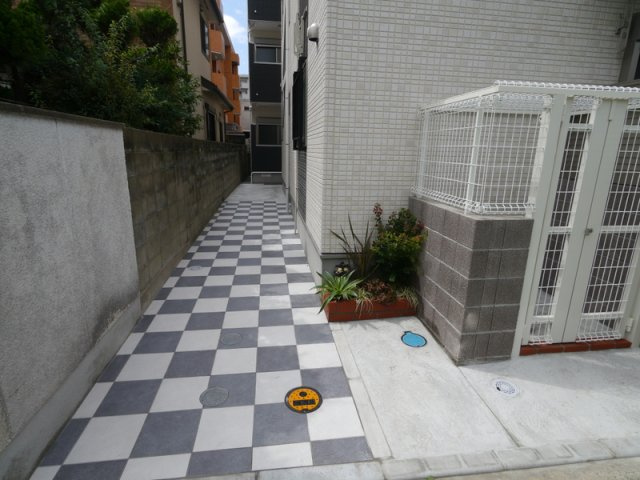 ハピネスベリー吉塚　吉塚小学校区のエントランス|ハピネスベリー吉塚