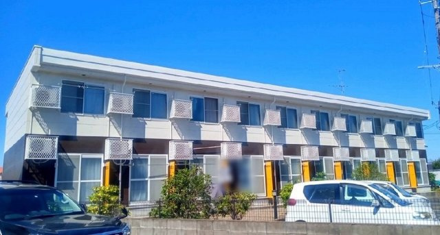 【外観】 | レオパレスさつき | 外はこのようになっています