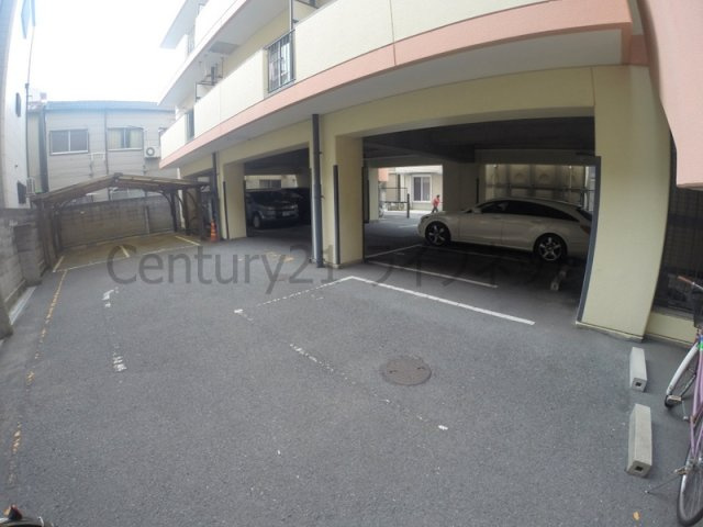 【駐車場】 | モンリベルテ野中