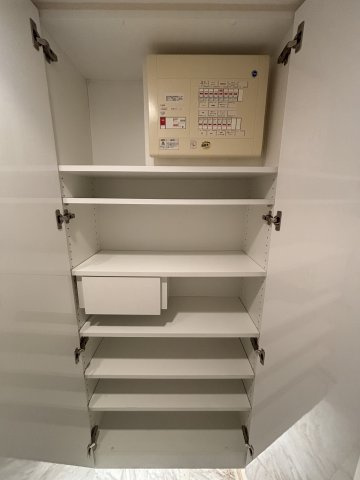 【収納】トア山手　ザ・神戸タワー 