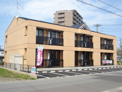 【外観】 | ルミエール | 外観写真（昼）