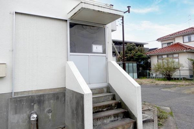 【エントランス】 | ビレッジハウス中興野2号棟 | 毎日通るエントランスはこのようになっています