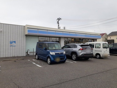 【周辺】 | ベル・デーア | ローソン新潟牡丹山５丁目店まで700m