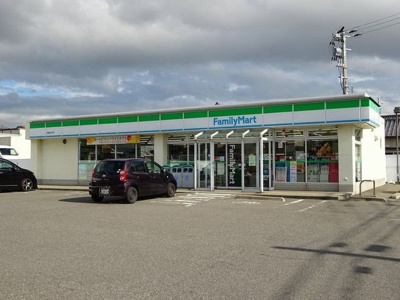 【周辺】 | プルメリアⅣ | ファミリーマート　船江町店まで250m