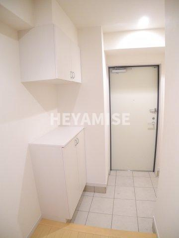 メルヴェーユ.Fの玄関|※反転タイプのお部屋写真です。現況を優先します※