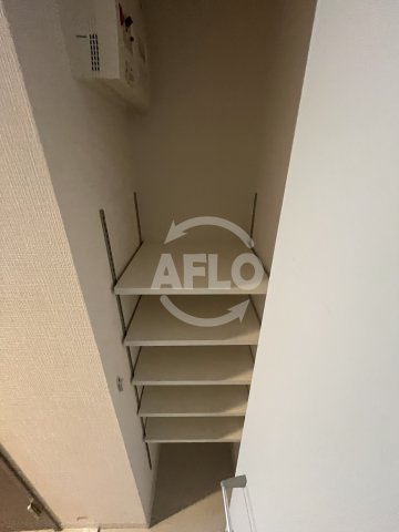 エスリード江坂アンムートの内装|シューズボックス