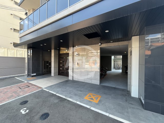 エスリードレジデンス江坂垂水町のエントランス|エスリードレジデンス江坂垂水町　エントランス