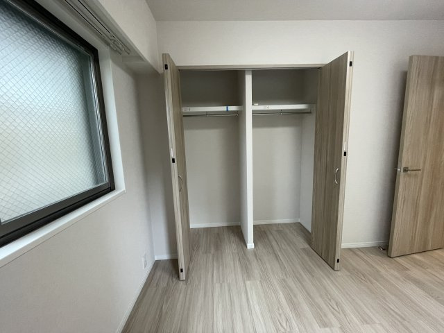パークホームズ室見駅前の収納|居室の収納が大きくて使いやすそうです！
季節家電や、お洋服が多い方も安心です♪