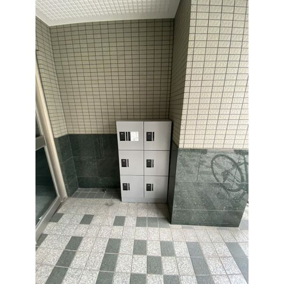 【エントランス】 | ジョバネ藤原