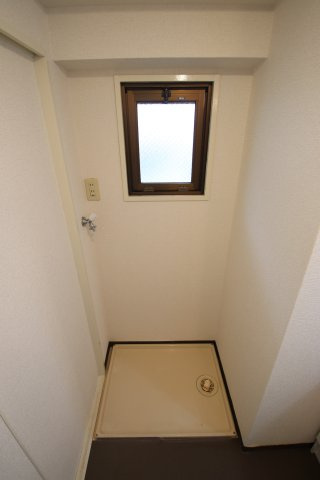 【設備】 | エミネンス深井 | 室内洗濯機置場