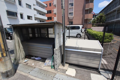 【その他共用部分】 | エミネンス深井 | 敷地内ゴミ捨場