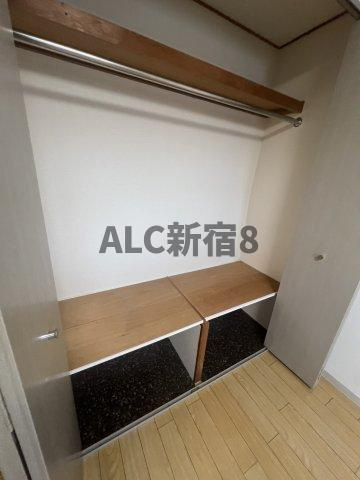 セルベコート下高井戸の収納